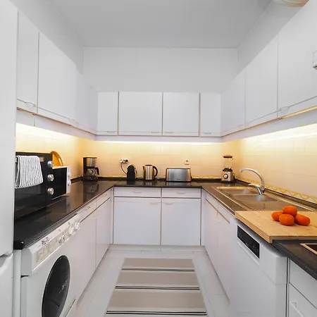 Whome Timeless Elegance In Chiado *