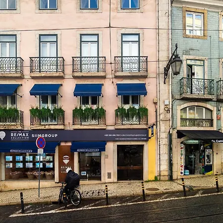 Whome Timeless Elegance In Chiado Daire Lisboa